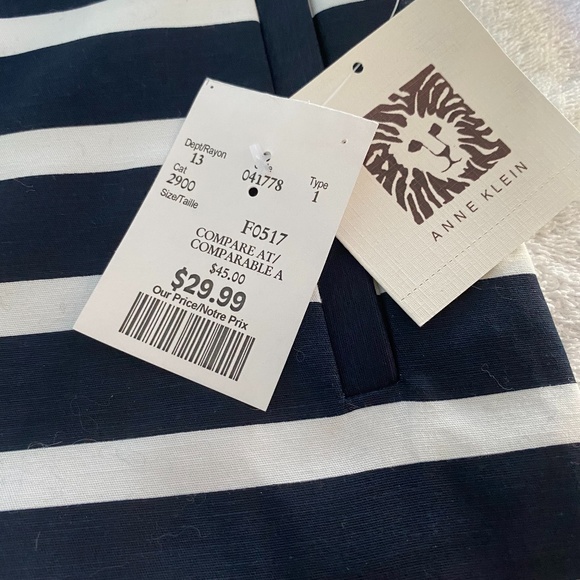 Anne Klein shorts - Picture 2 of 4